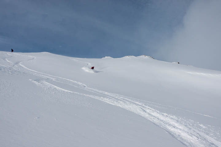 Maighels Oberalp Pass pwder descent