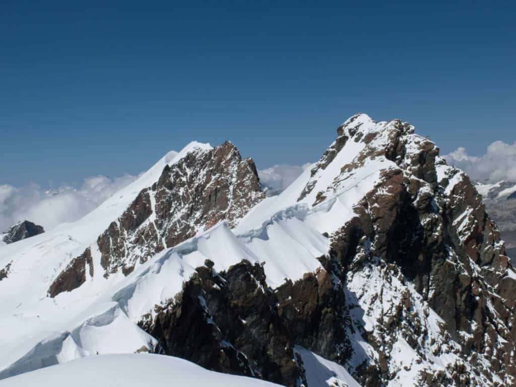 Firn ridge of the Breithorn traverse