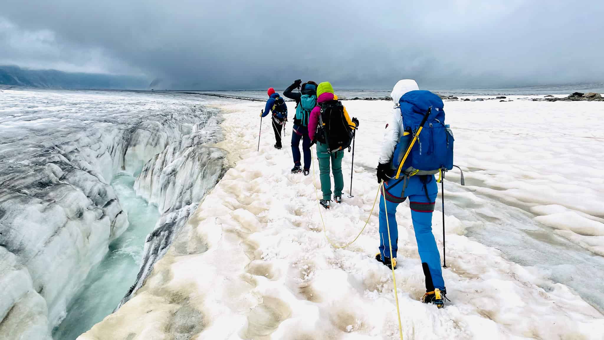 Trekking auf dem Aletschgletscher