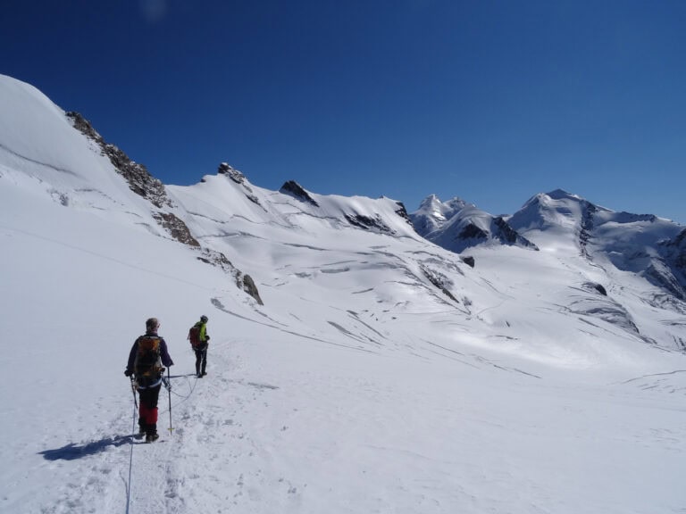 Ascent over the glacier to the Breithorn